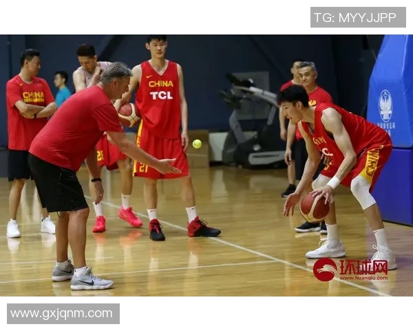 深圳篮球队与南京篮球队赛后分析力量对决的精彩瞬间与战术解读