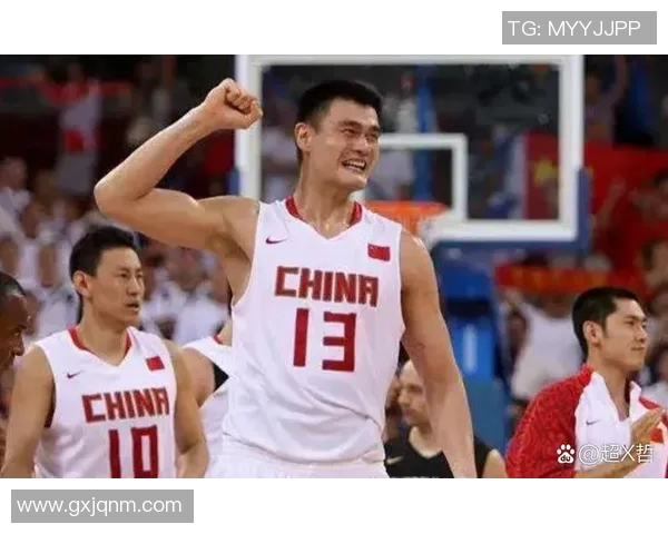 姚明心目中的足球偶像是谁他对足球明星的独特见解与喜好分析